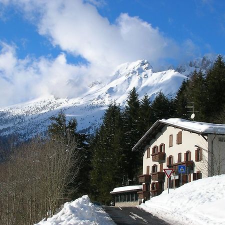 Hotel Spampatti Кастьоне-делла-Презолана Екстер'єр фото